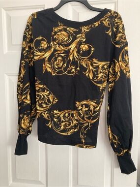 Versace jeans couture Tee Black Long-Sleeve Top with Gold Baroque Print